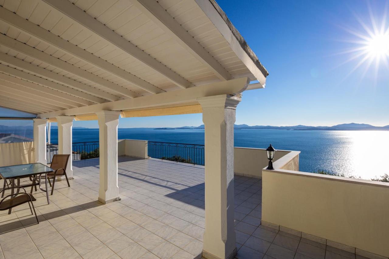 Villa Georgina Nisaki  Ngoại thất bức ảnh